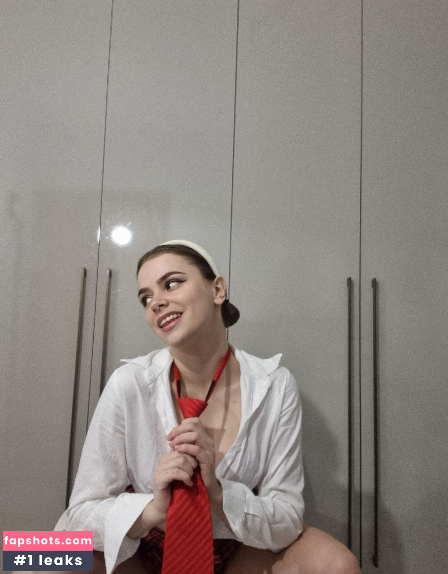 Viviane Costa gallery photo #37