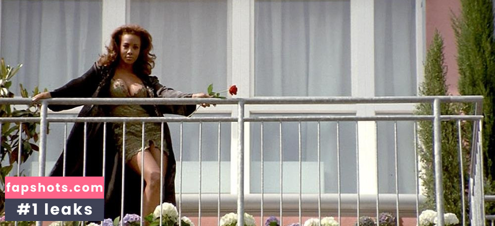 Vivica A. Fox gallery photo #26