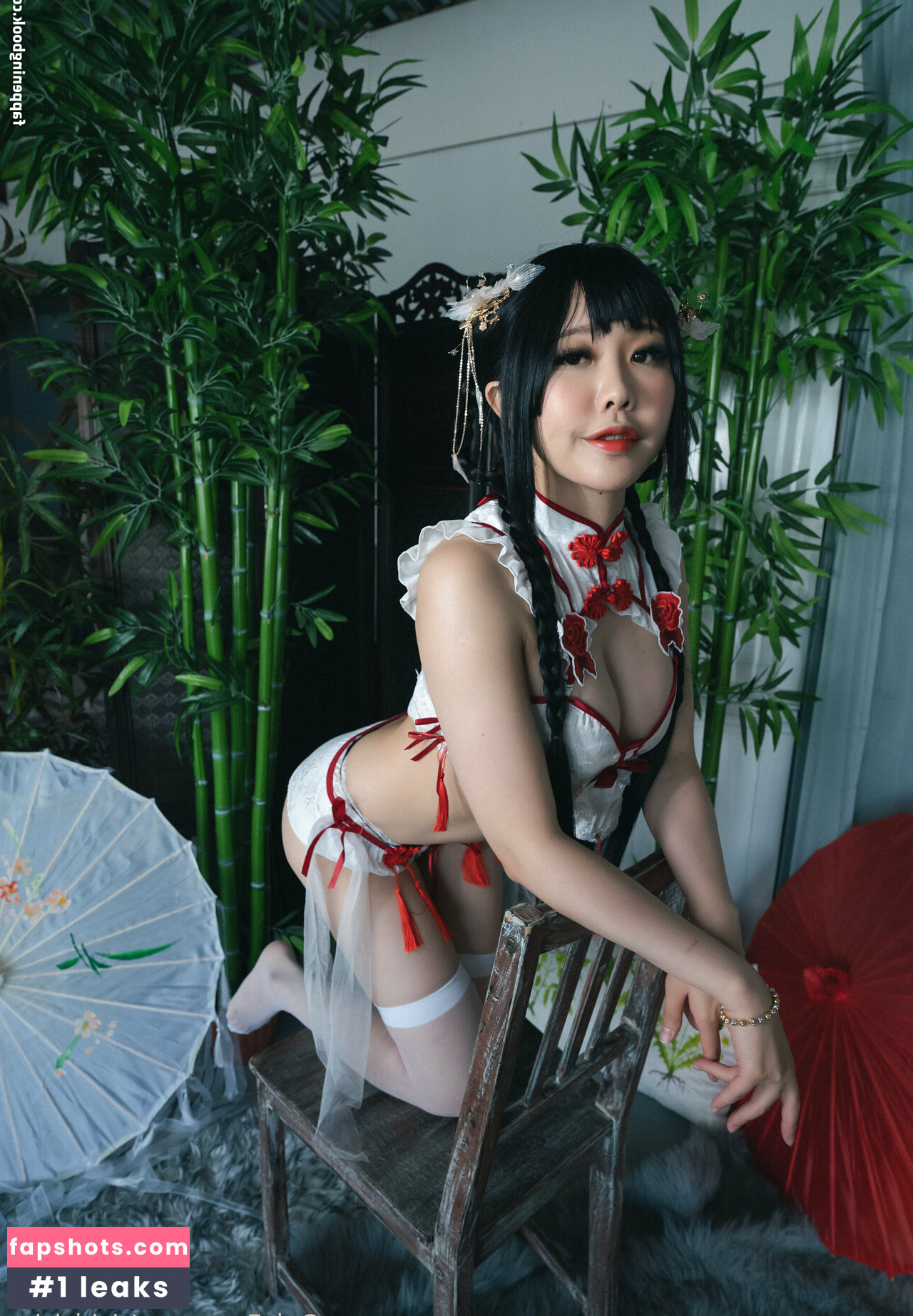 vividvision Nude Leaks OnlyFans Photos #2 - LeakJerk