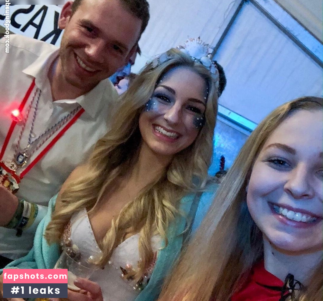 viviengo_ gallery photo #17