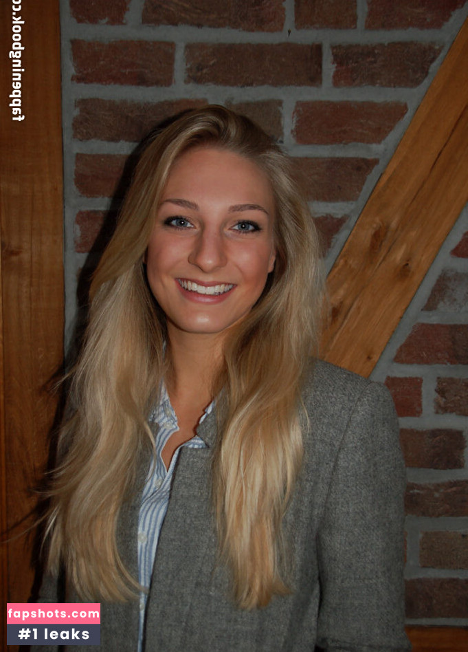 viviengo_ gallery photo #7