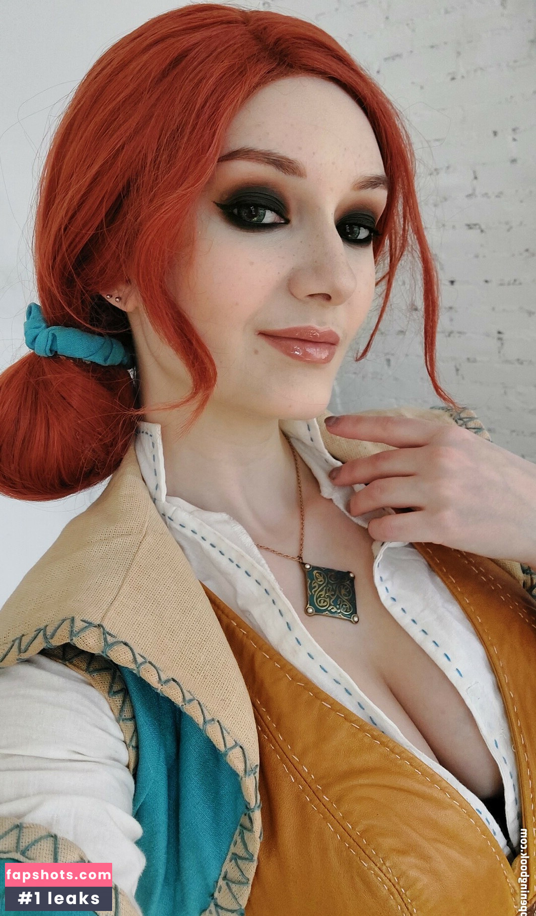 Vixena Siren gallery photo #20