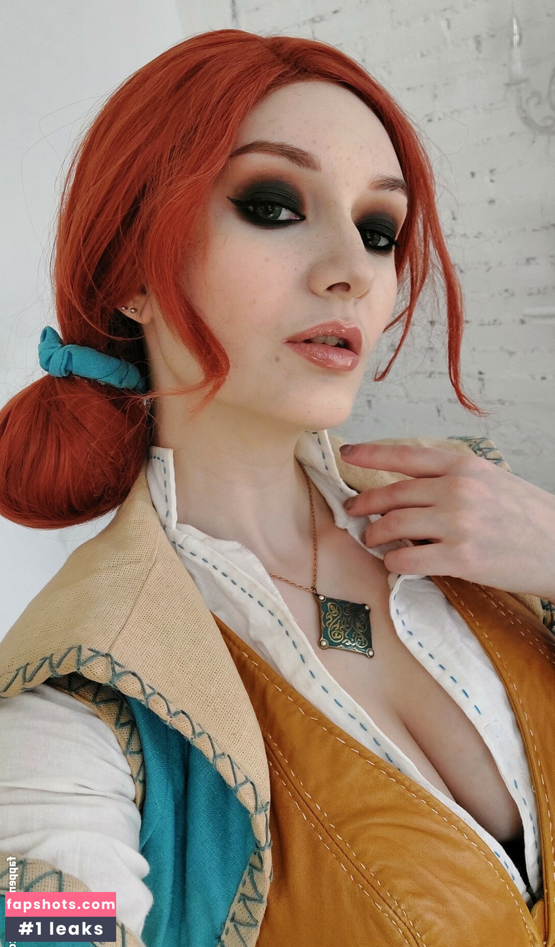 Vixena Siren gallery photo #36