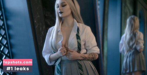 Vixena Siren Nude Leaks OnlyFans Photos #333 - Fapshots