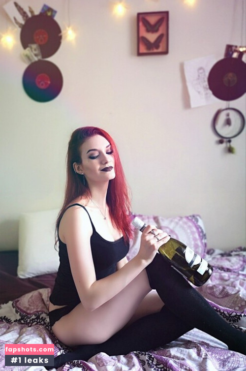 Vixena Siren Nude Leaks OnlyFans Photos #486 - Fapshots