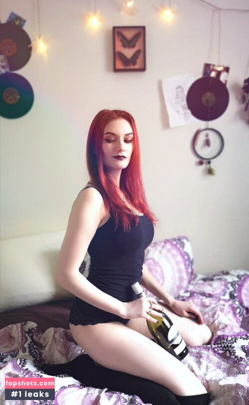 Vixena Siren Nude Leaks OnlyFans Photos #489 - Fapshots