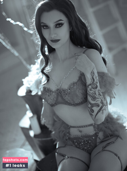 Vixena Siren Nude Leaks OnlyFans Photos #6 - Fapshots