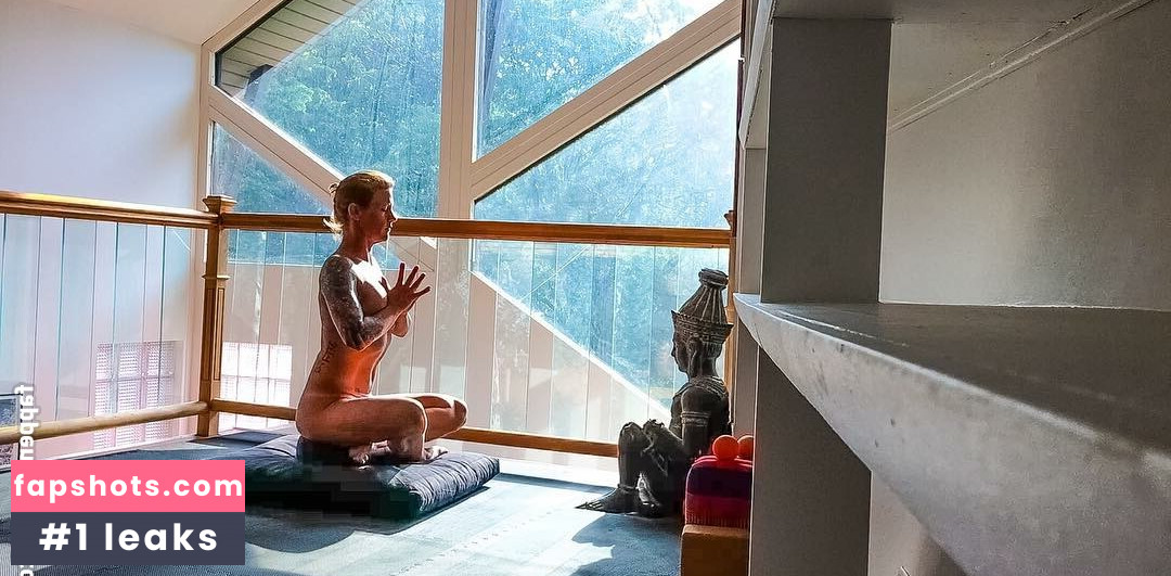 VixenActual gallery photo #27