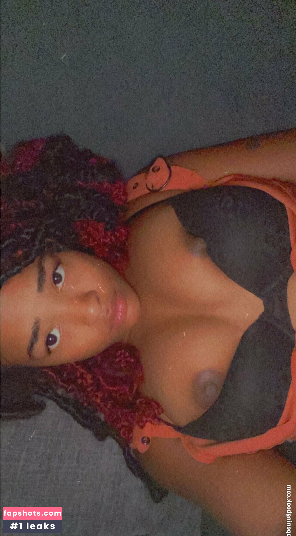 vixenmendee gallery photo #2