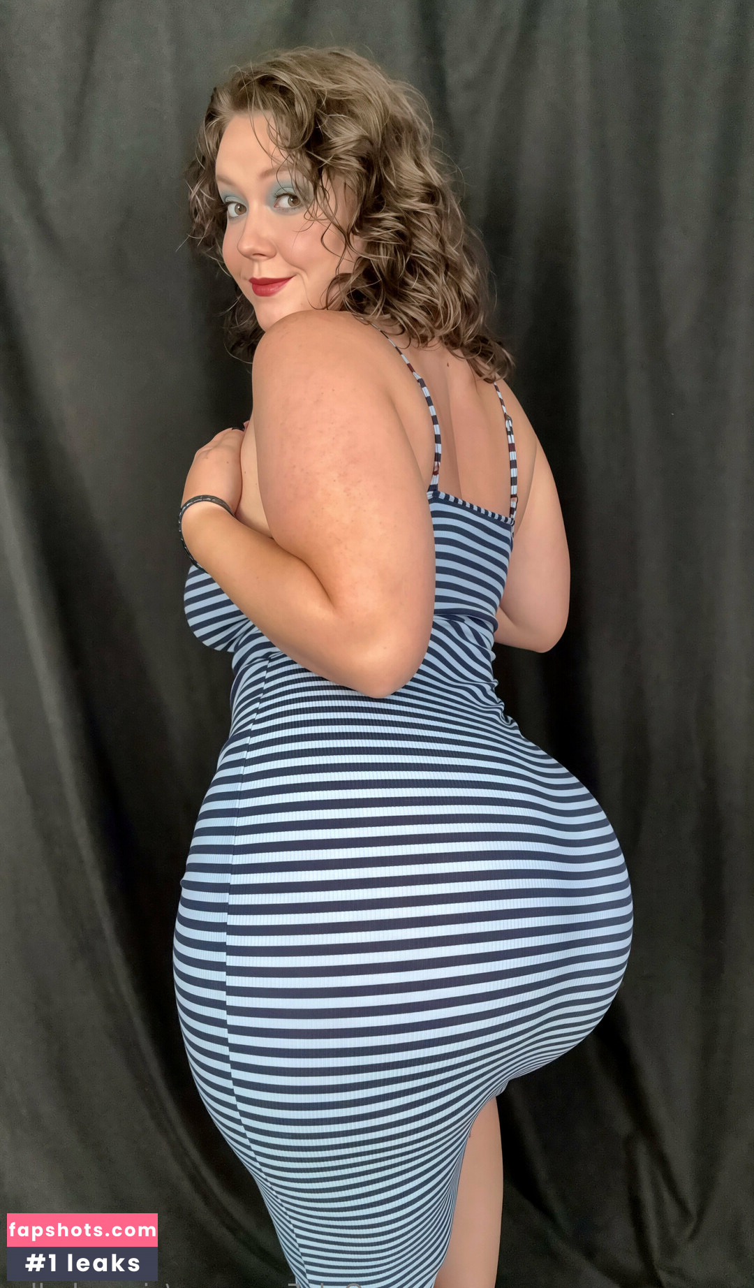 Vixenshelby Nude Leaks OnlyFans Photos #23 - LeakJerk