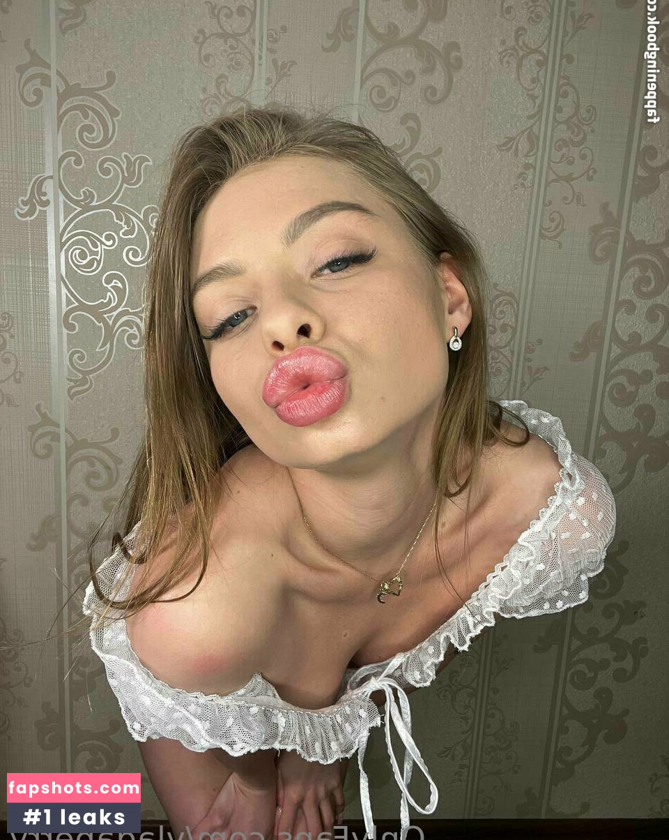 vladaberry gallery photo #15