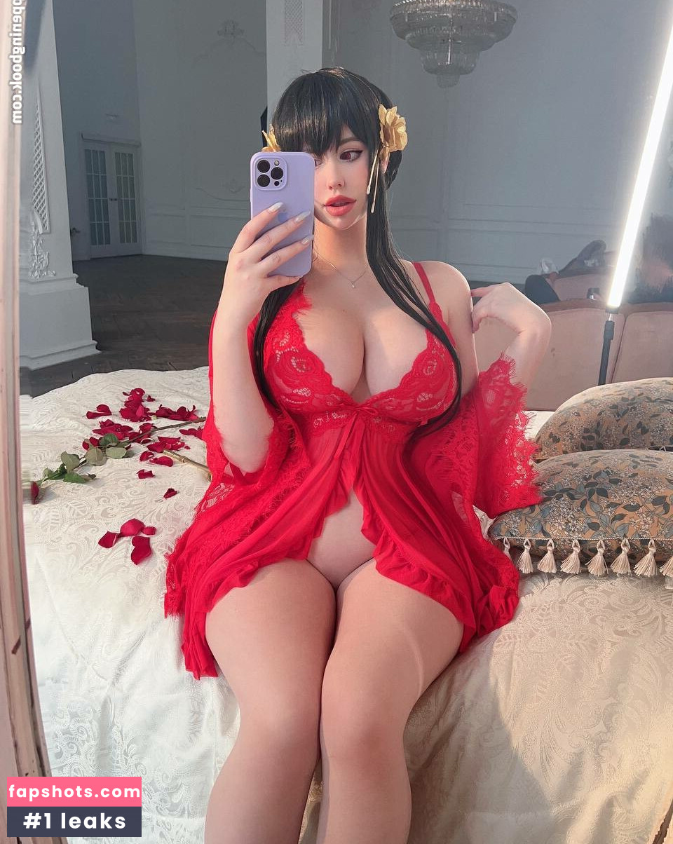 Voezacos gallery photo #114