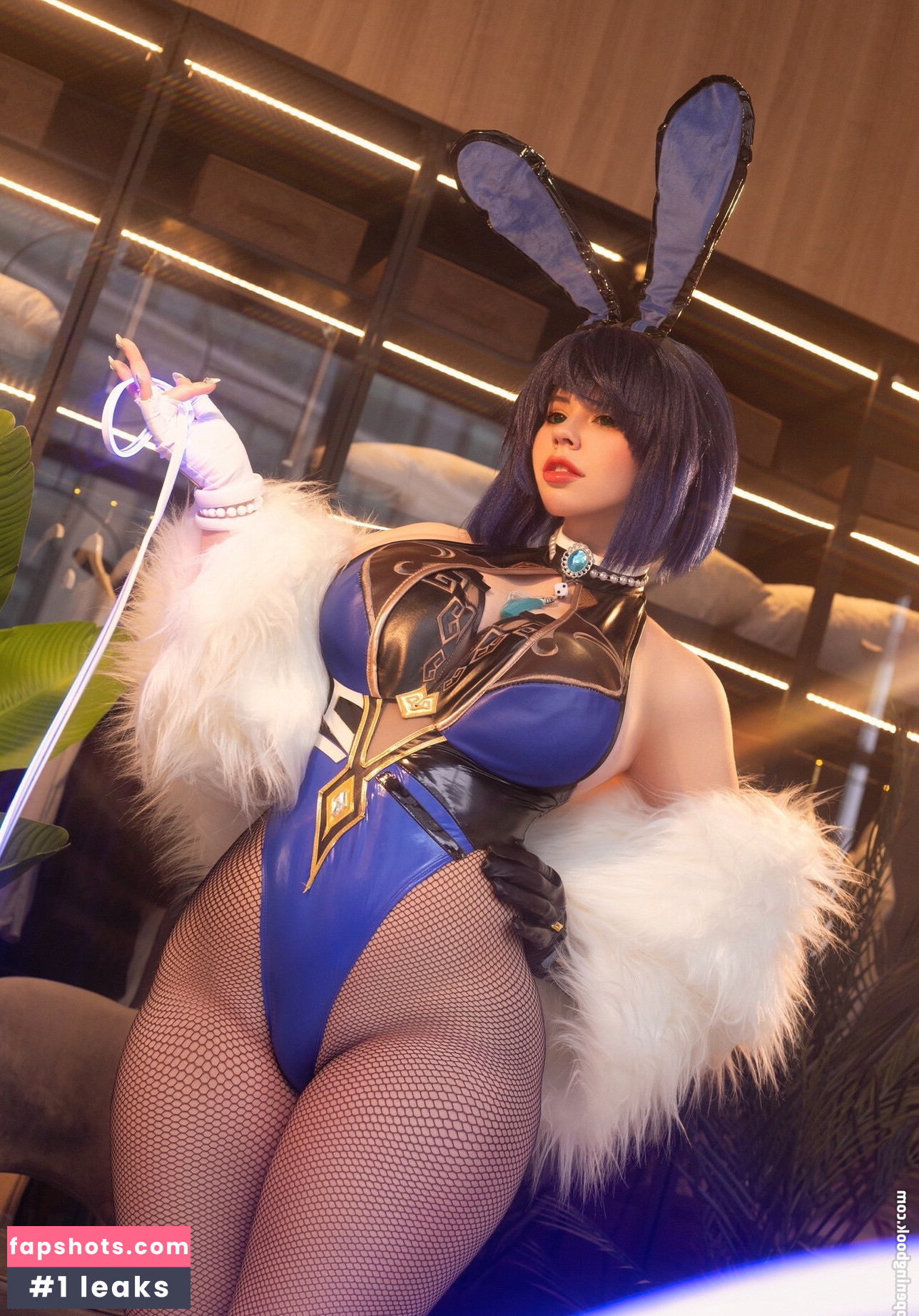 Voezacos gallery photo #30