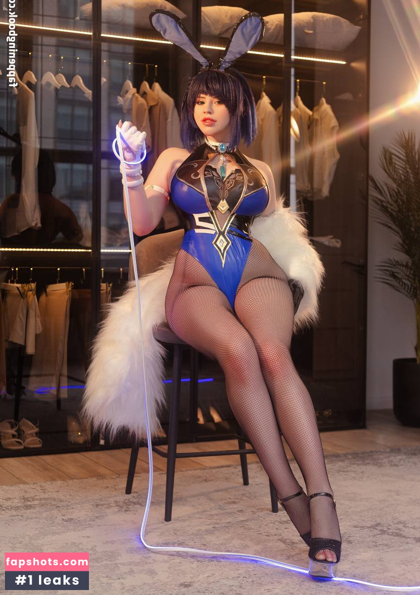 Voezacos gallery photo #33