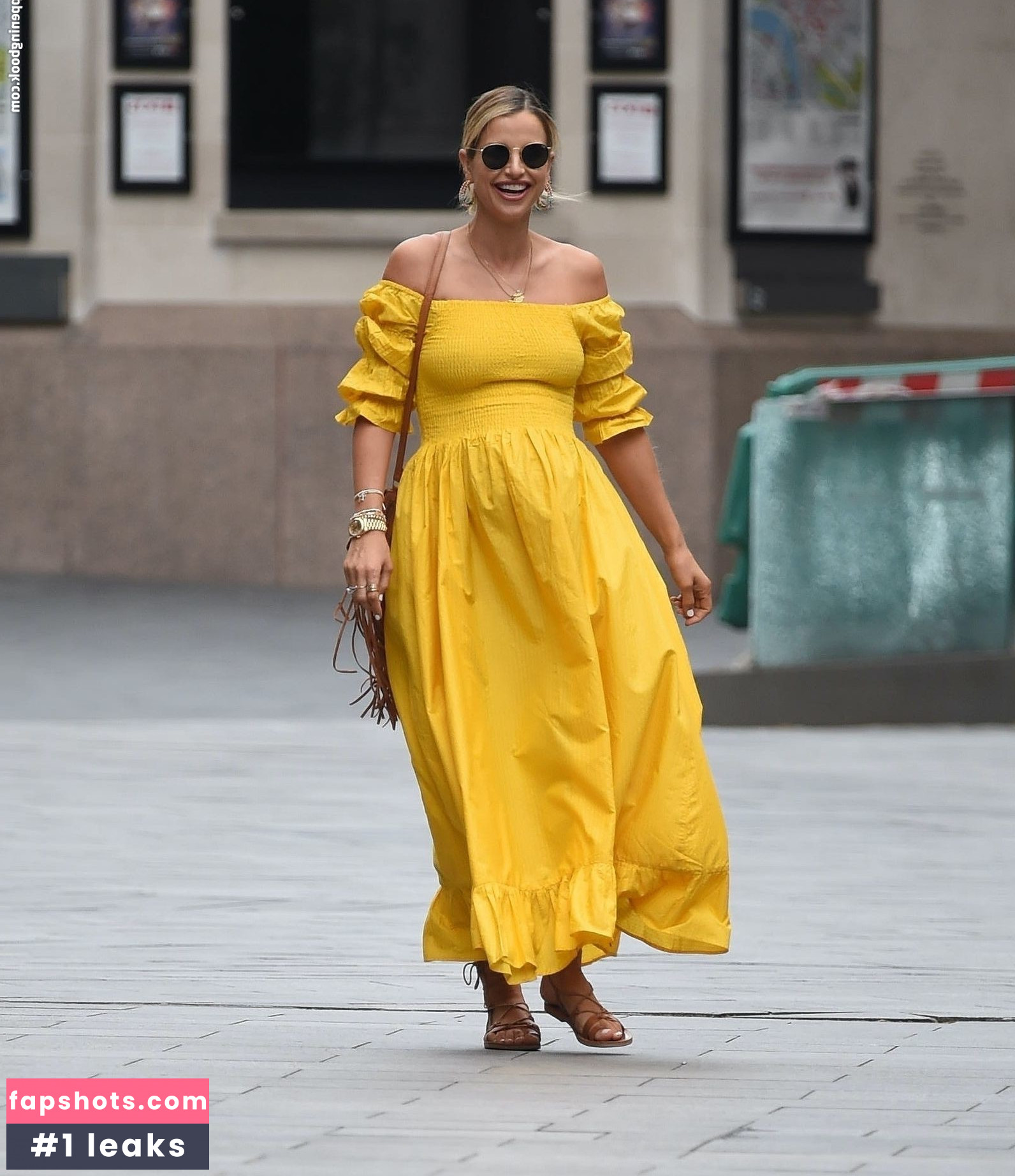 Vogue Williams gallery photo #363