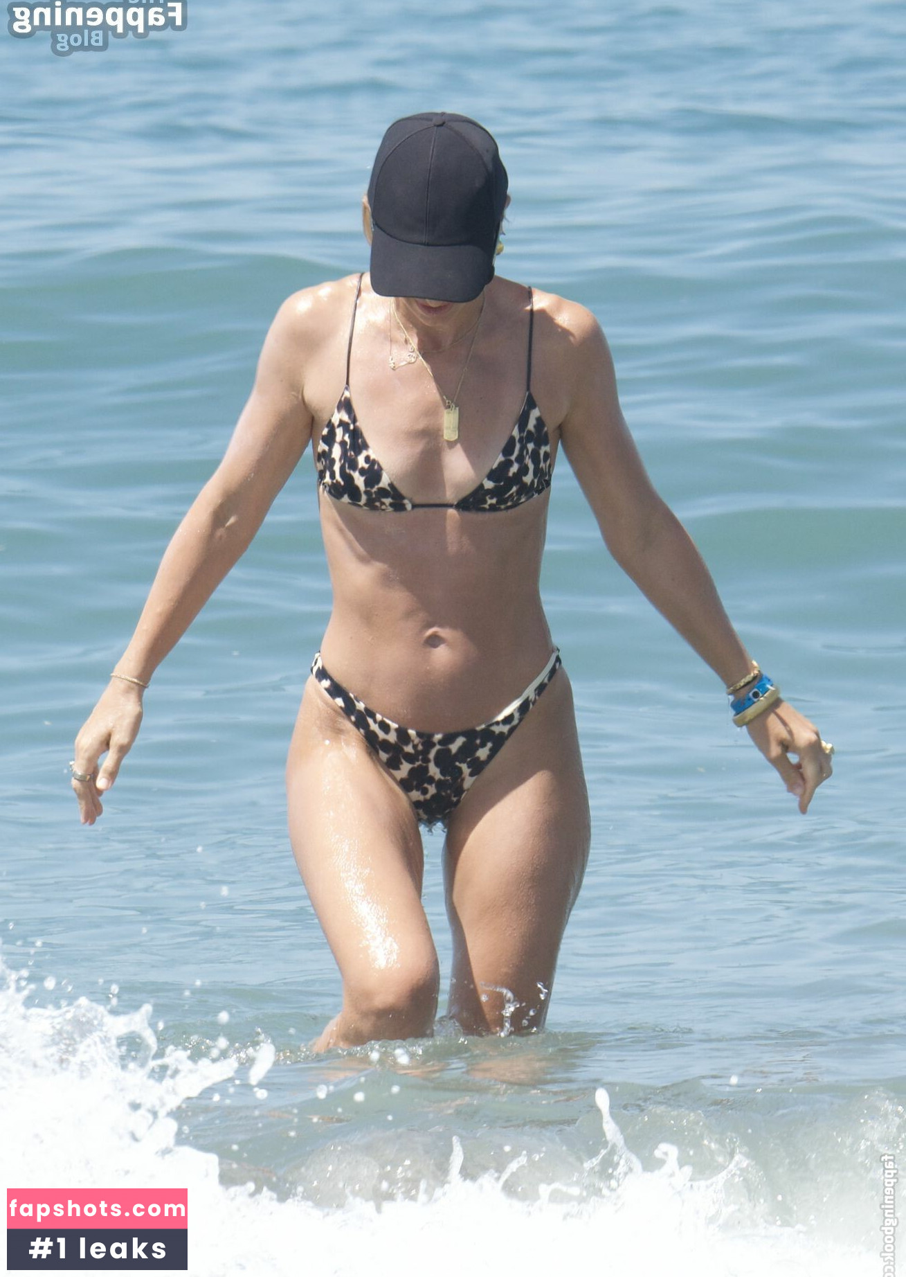 Vogue Williams gallery photo #39