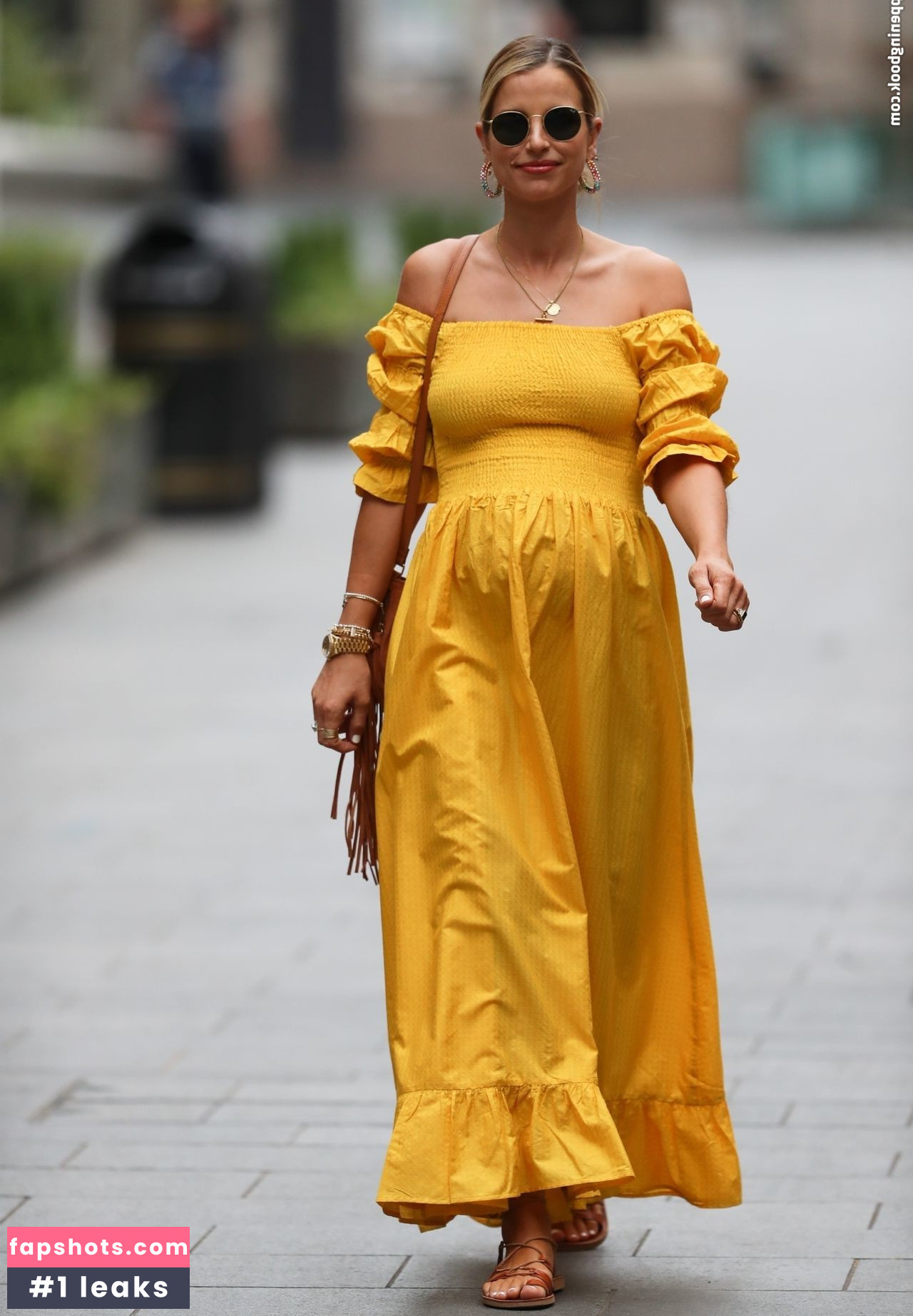 Vogue Williams gallery photo #396