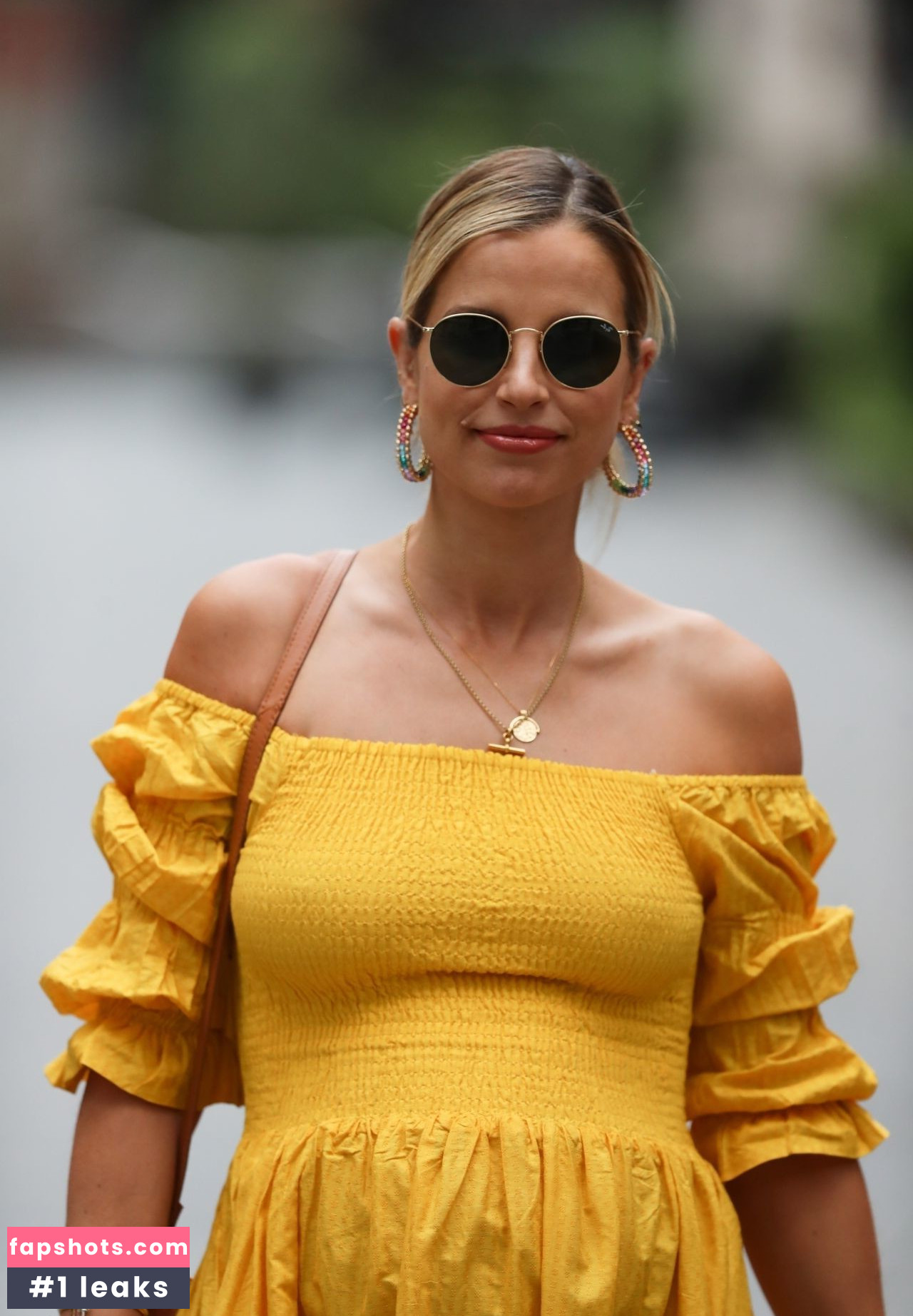 Vogue Williams gallery photo #397