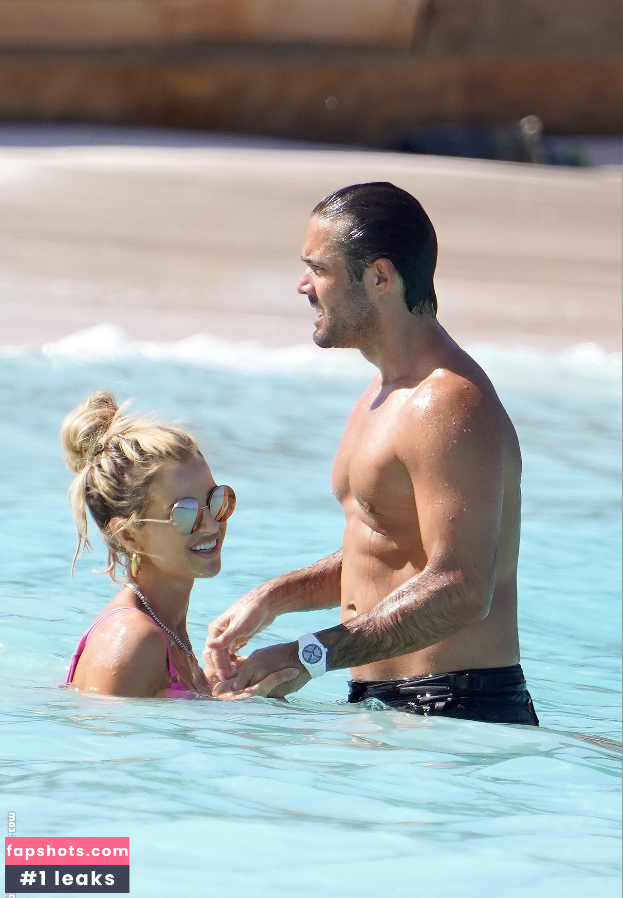 Vogue Williams gallery photo #402