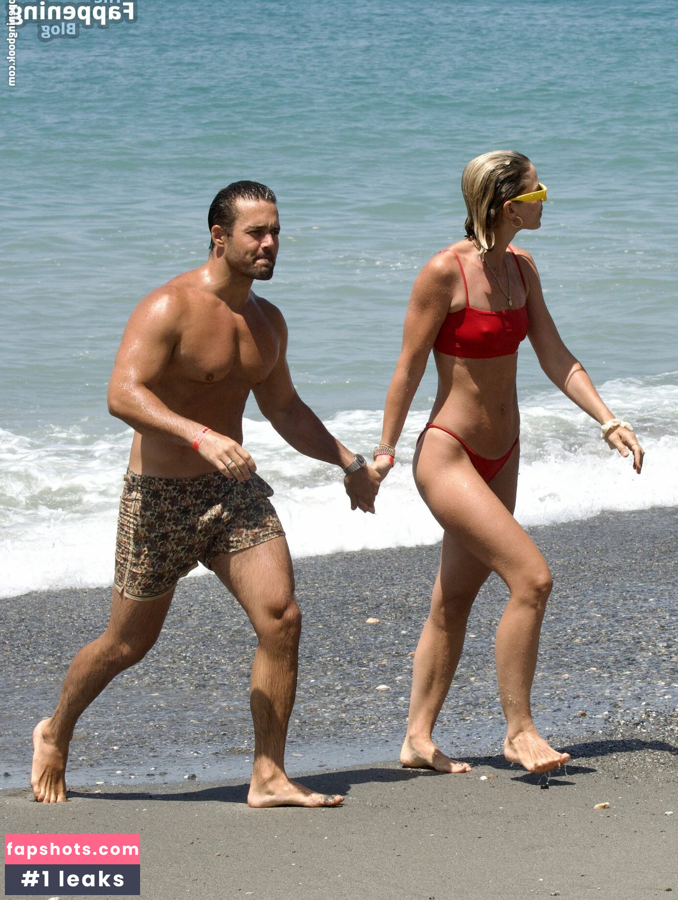 Vogue Williams gallery photo #77