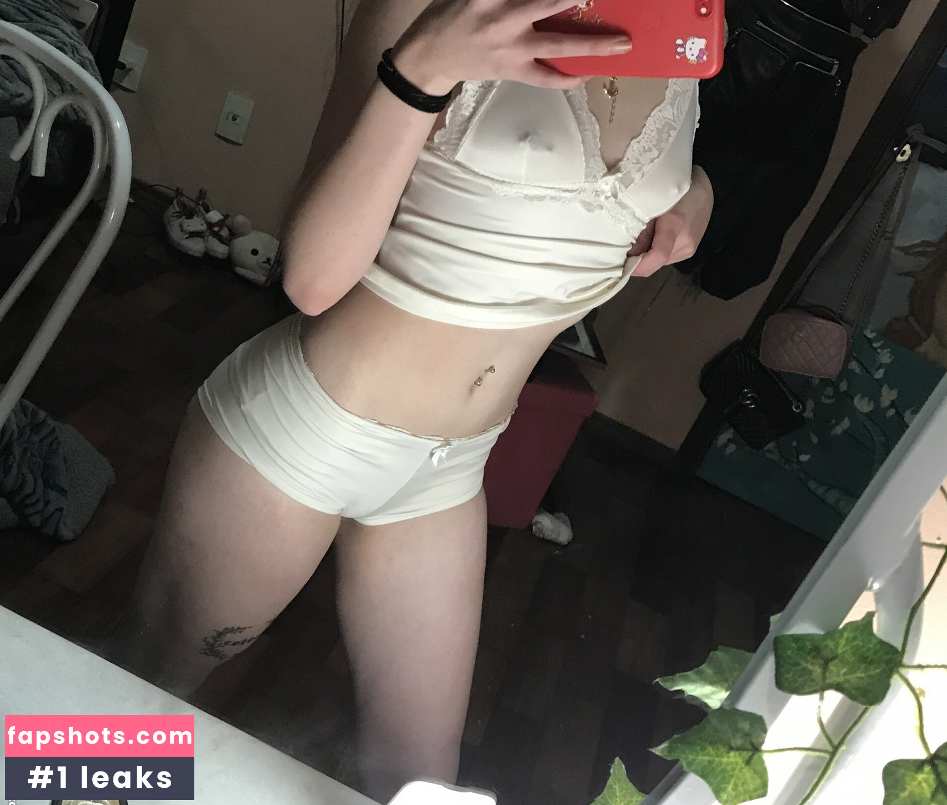 void_nana_ gallery photo #3