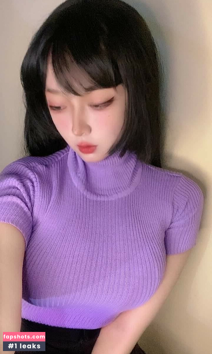 Volvydooya nude babe gallery