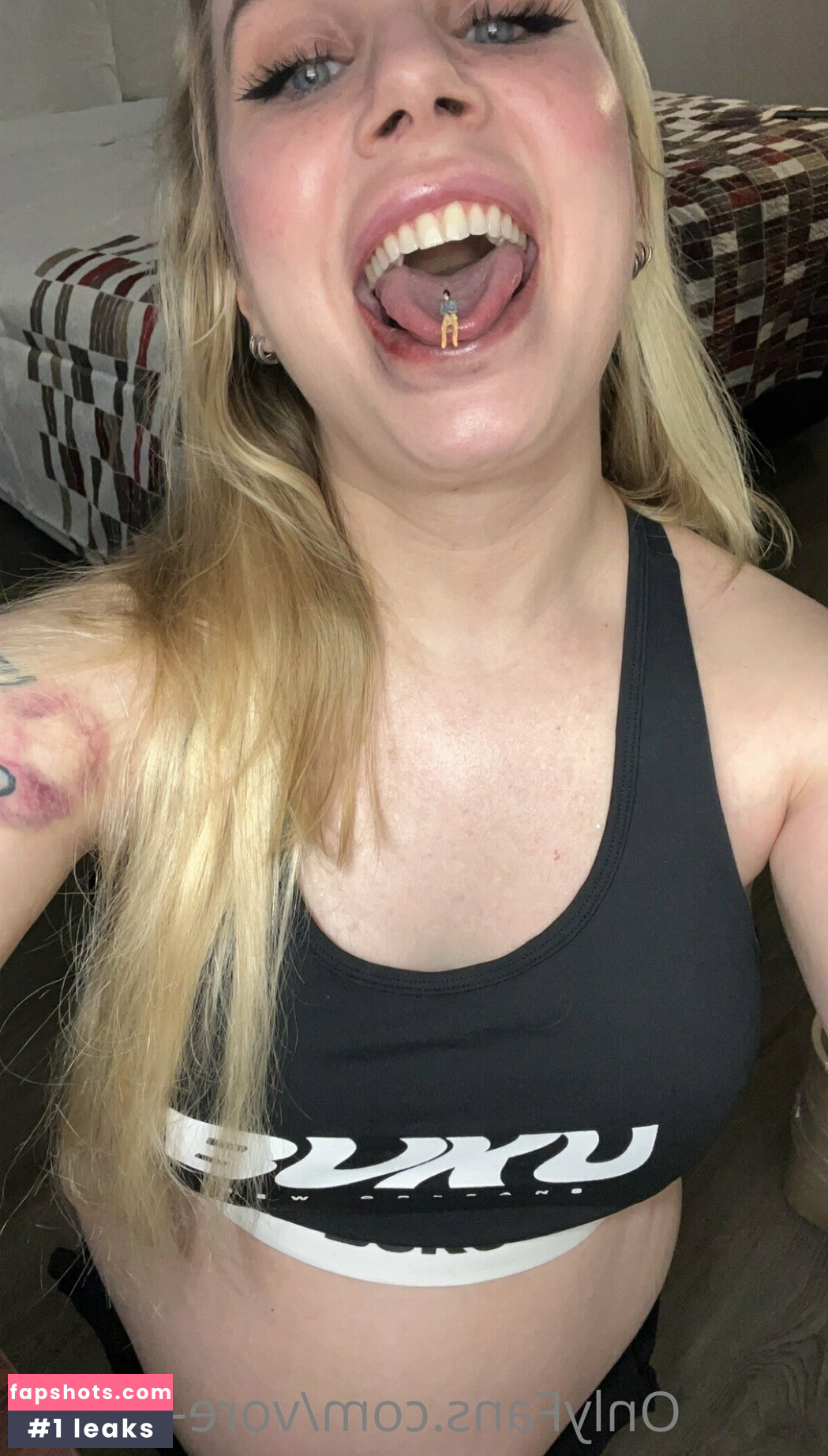 vore-acious-clips gallery photo #25