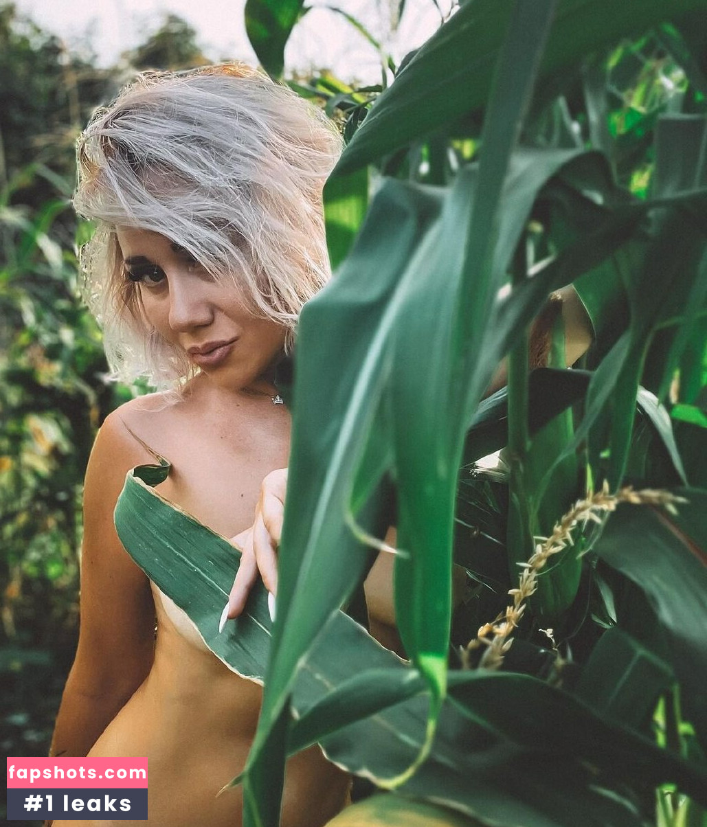 Vrednashka Nude Leaks OnlyFans Photos #16 - LeakJerk