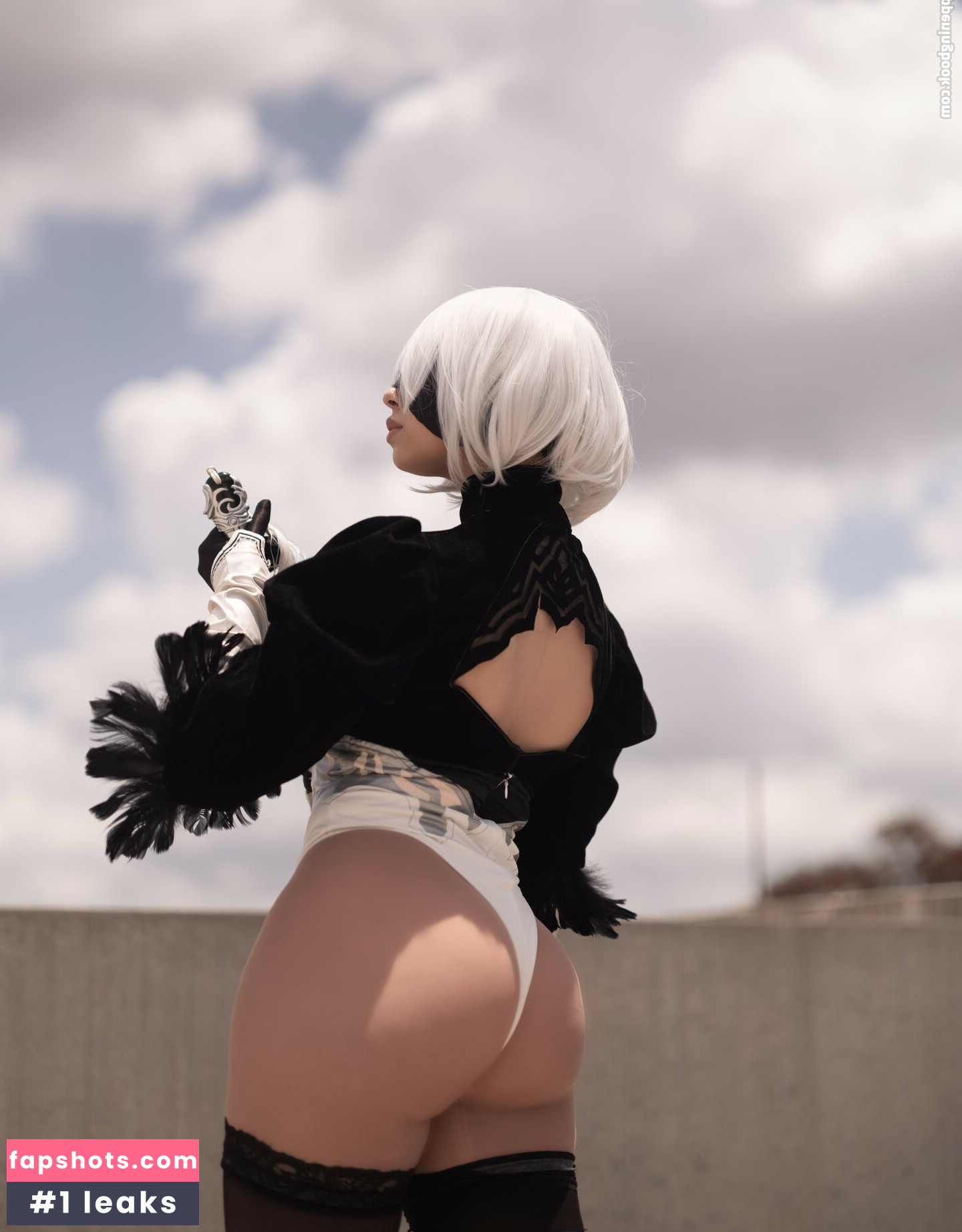 vrv0 nude babe gallery