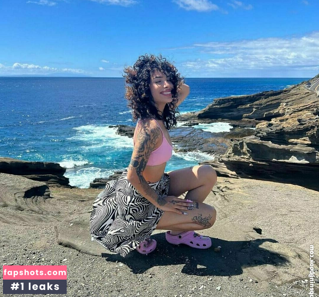 Vswrld gallery photo #34