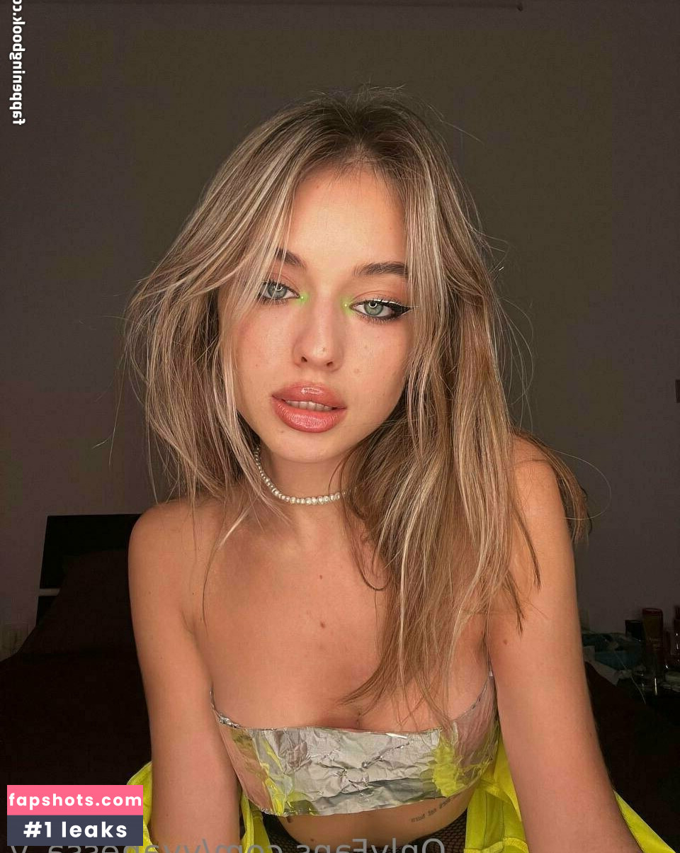 vvanessa_v gallery photo #16