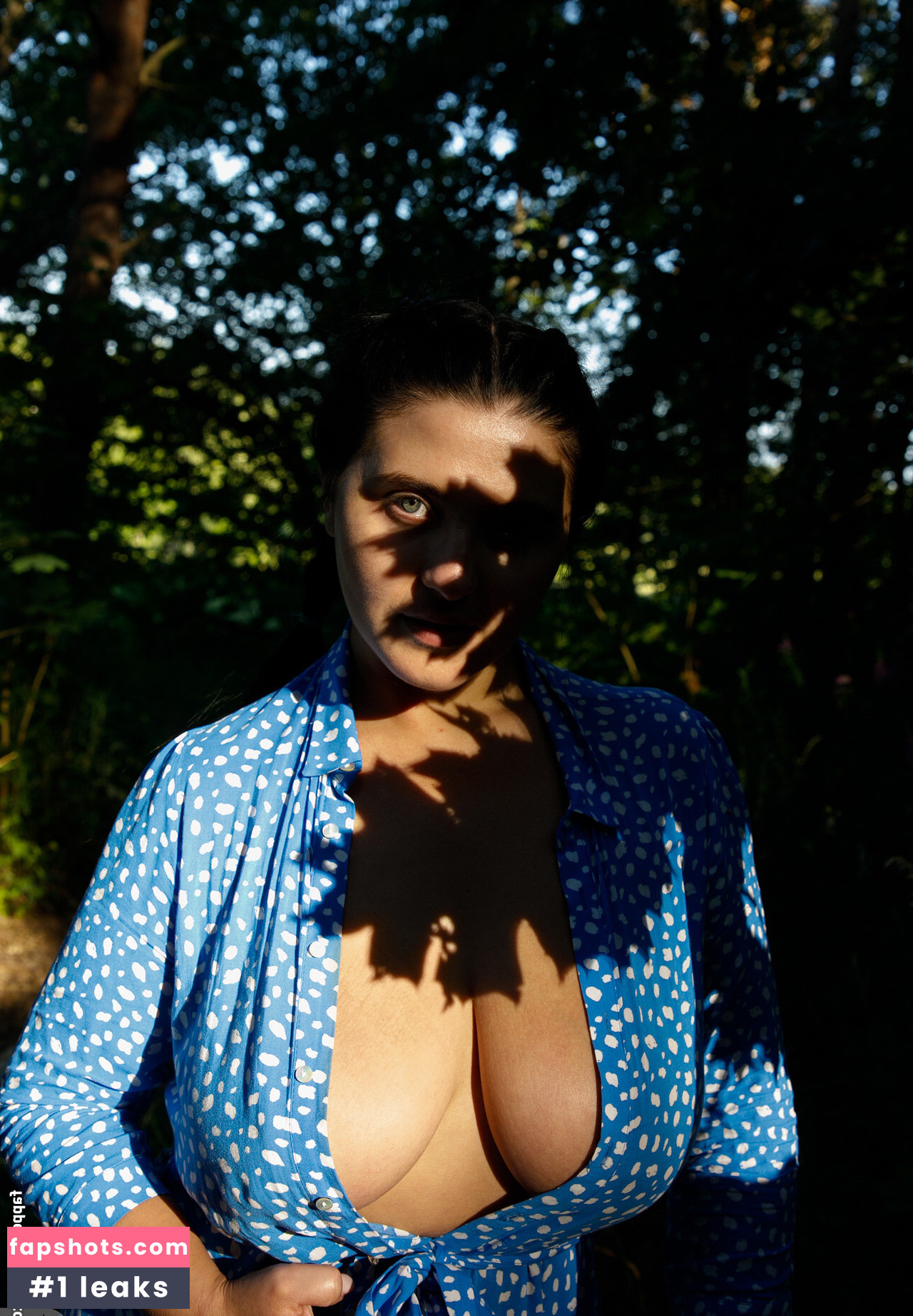 Vyeta Mustafina gallery photo #28