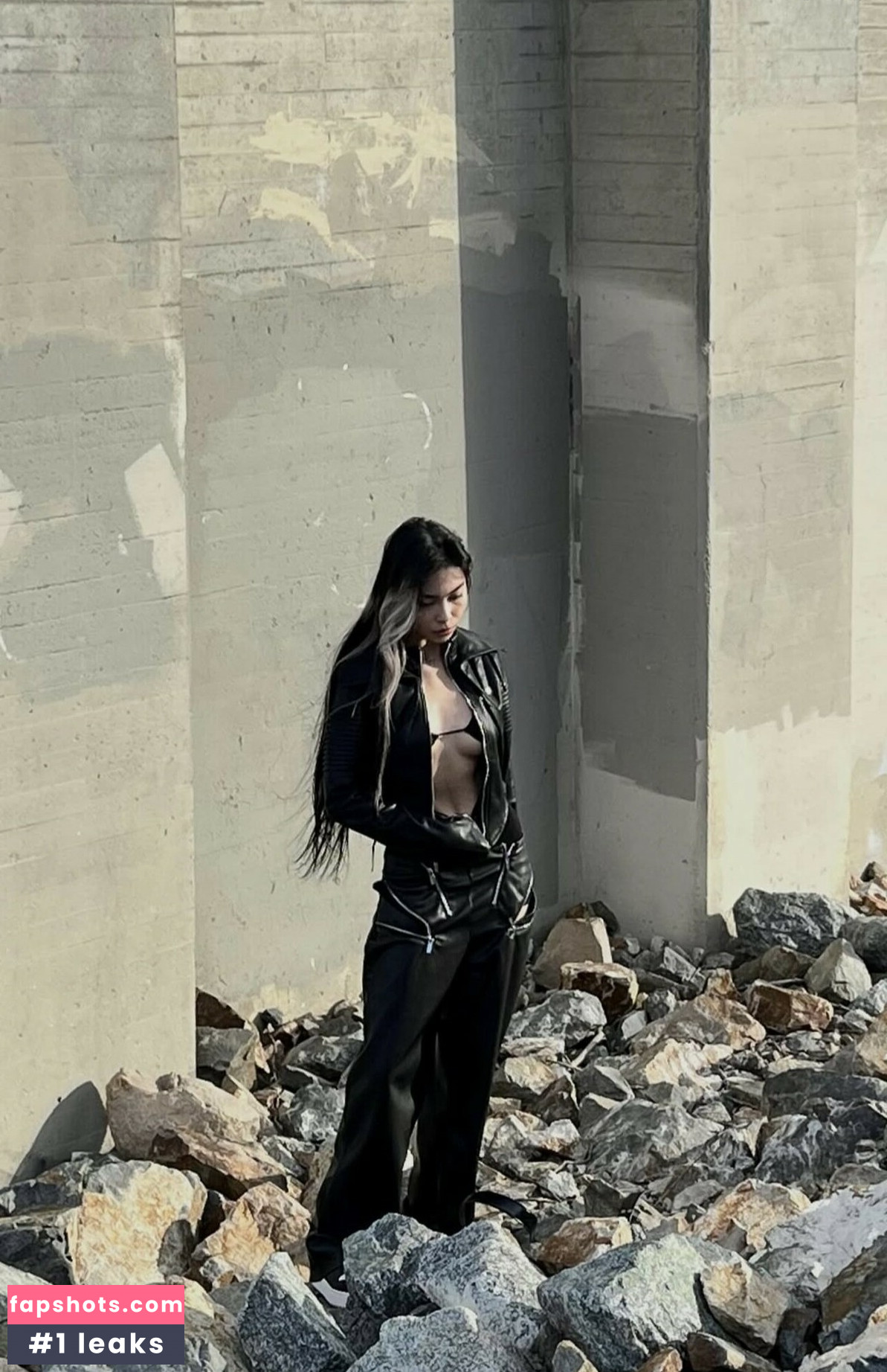 wahmeko gallery photo #5