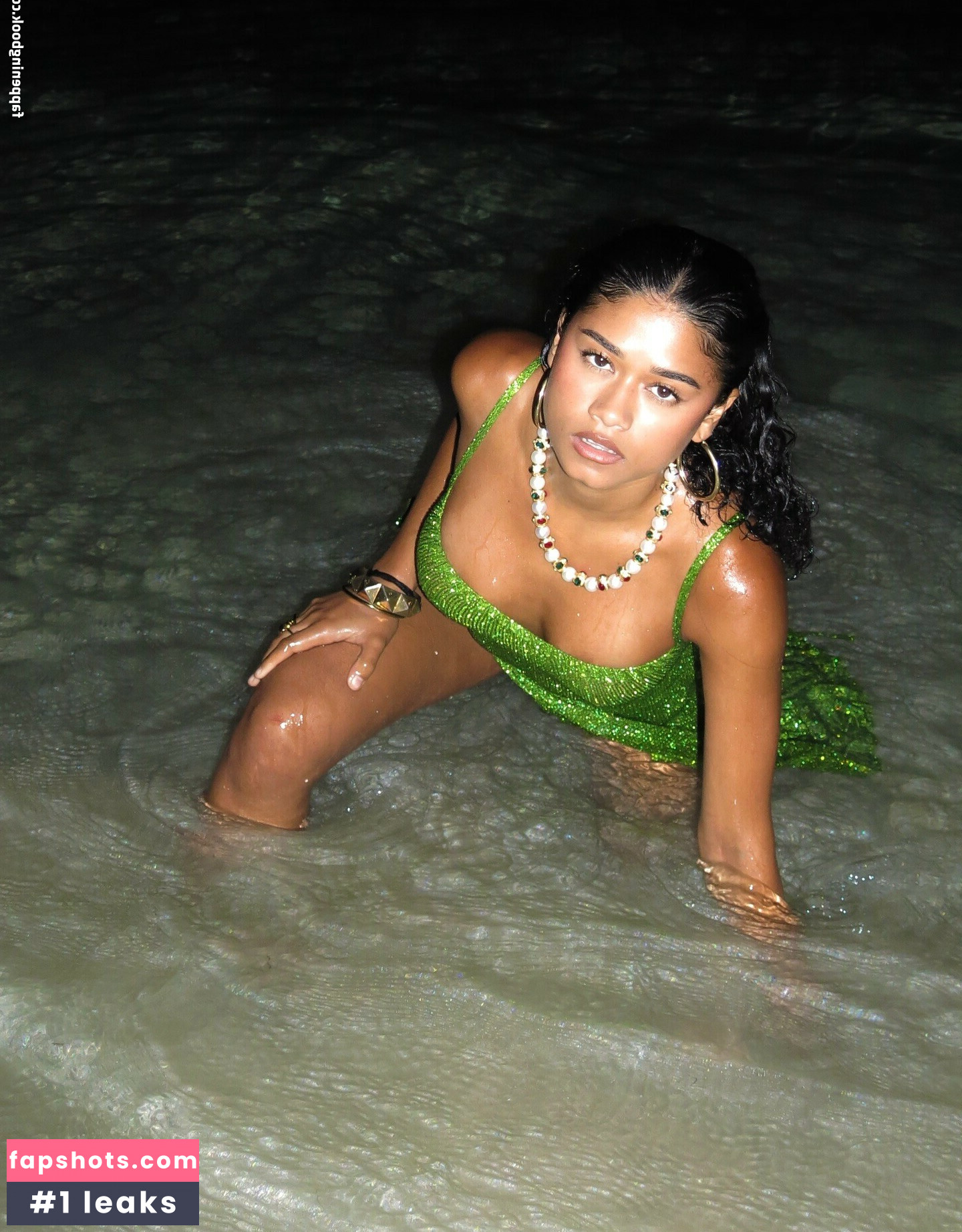 Wahyne gallery photo #33