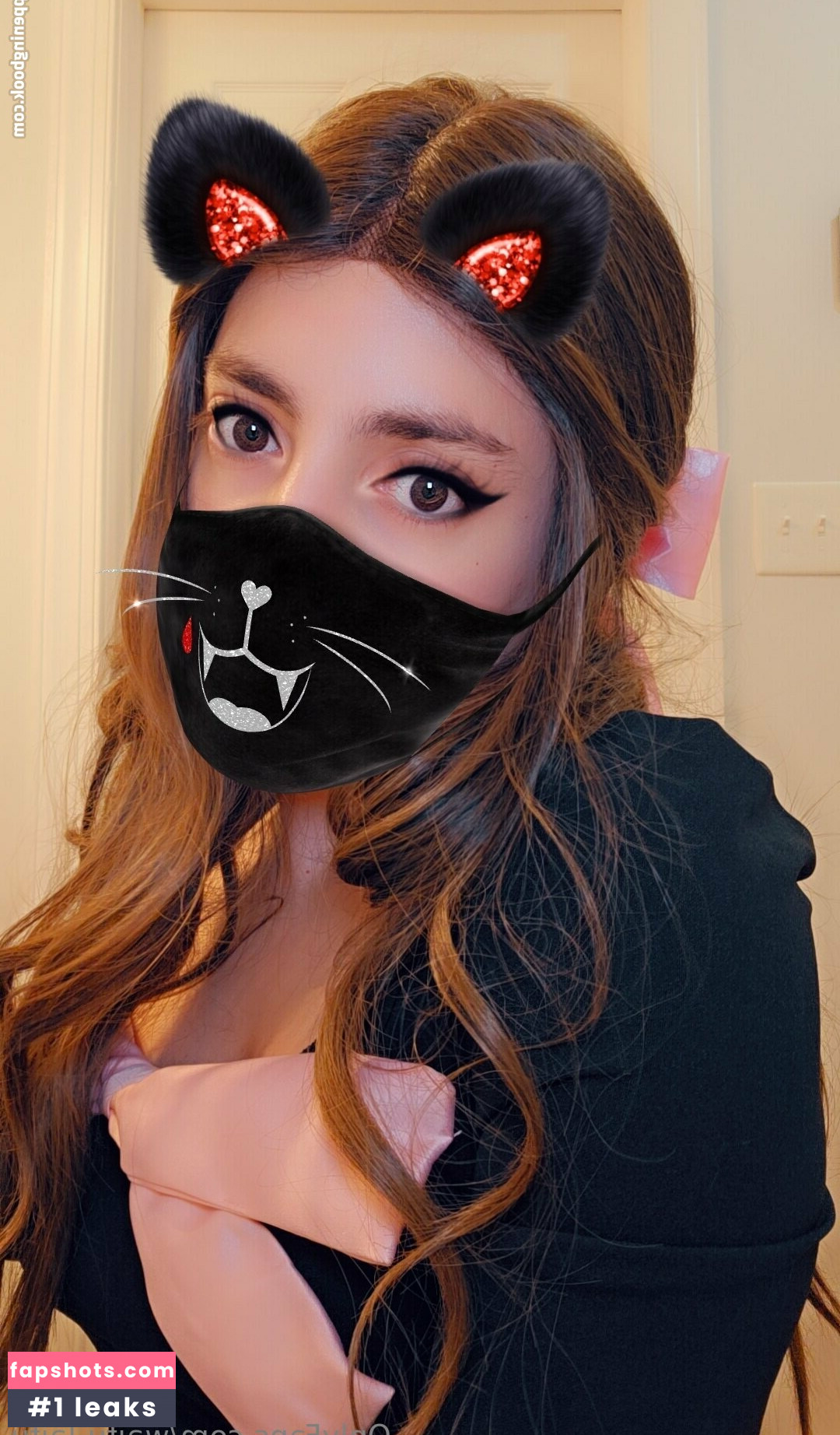 waifu-laifu gallery photo #2