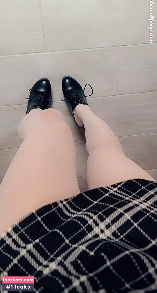 waifu-laifu gallery photo #9