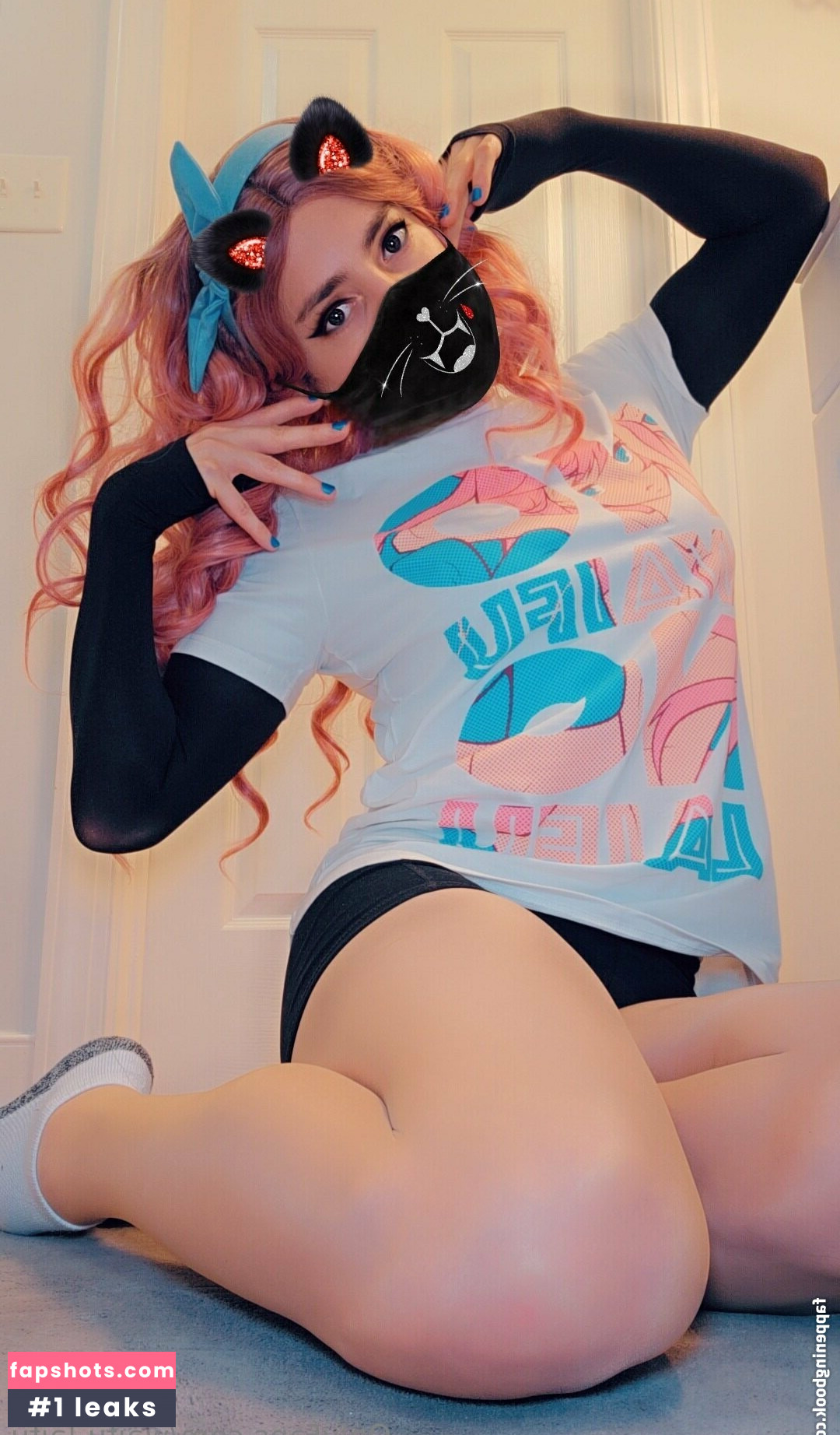 waifu-laifu nude babe gallery