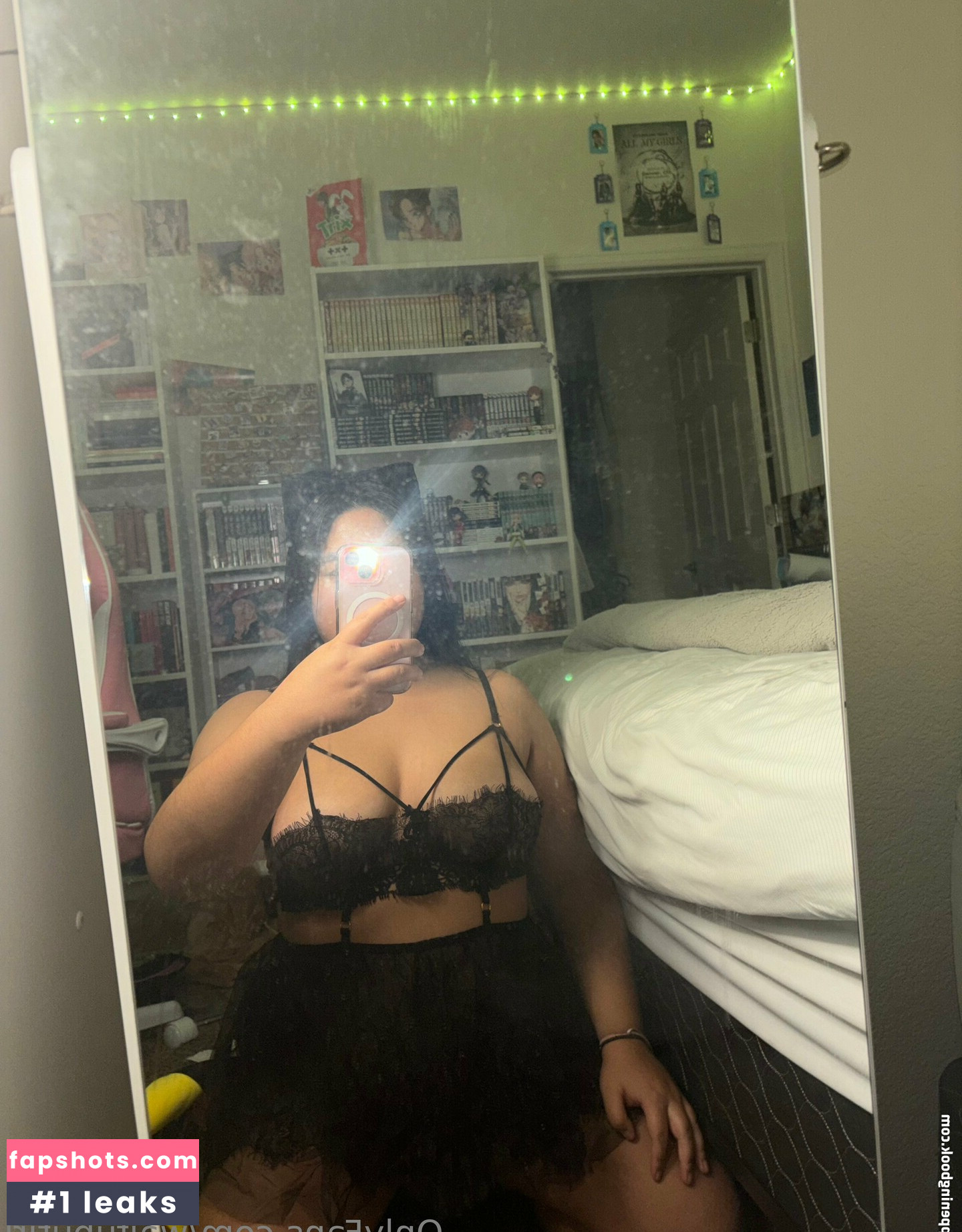 waifubutirl Nude Leaks OnlyFans Photos #10 - LeakJerk