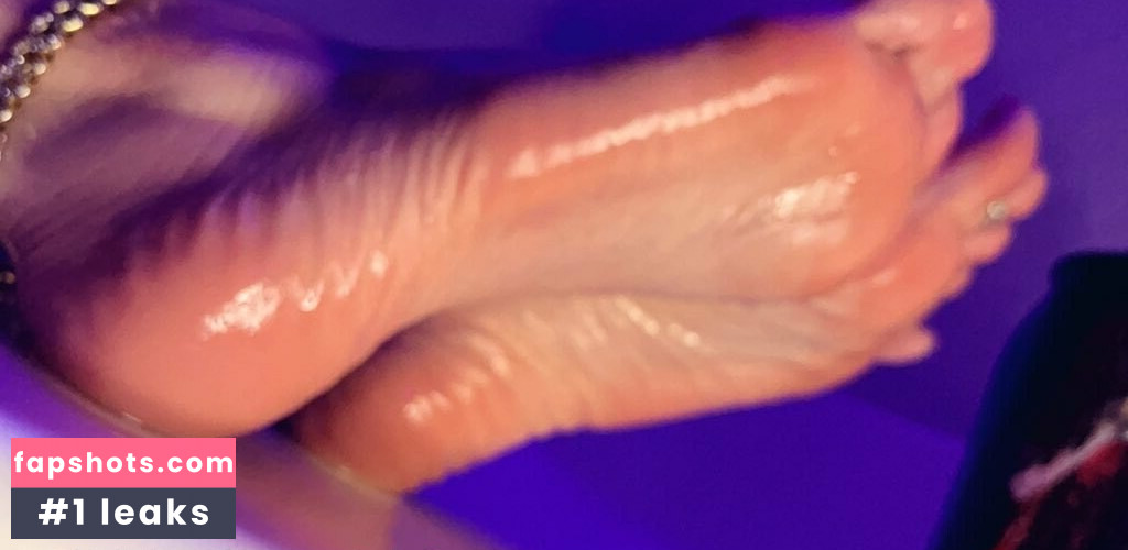 waifufeetmilkpaid gallery photo #4