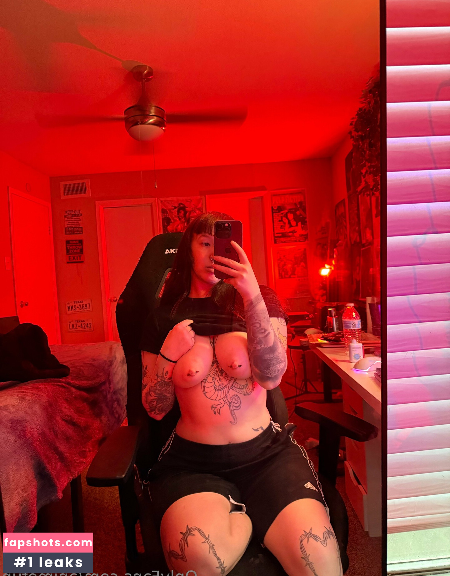 waifukrissylol gallery photo #13