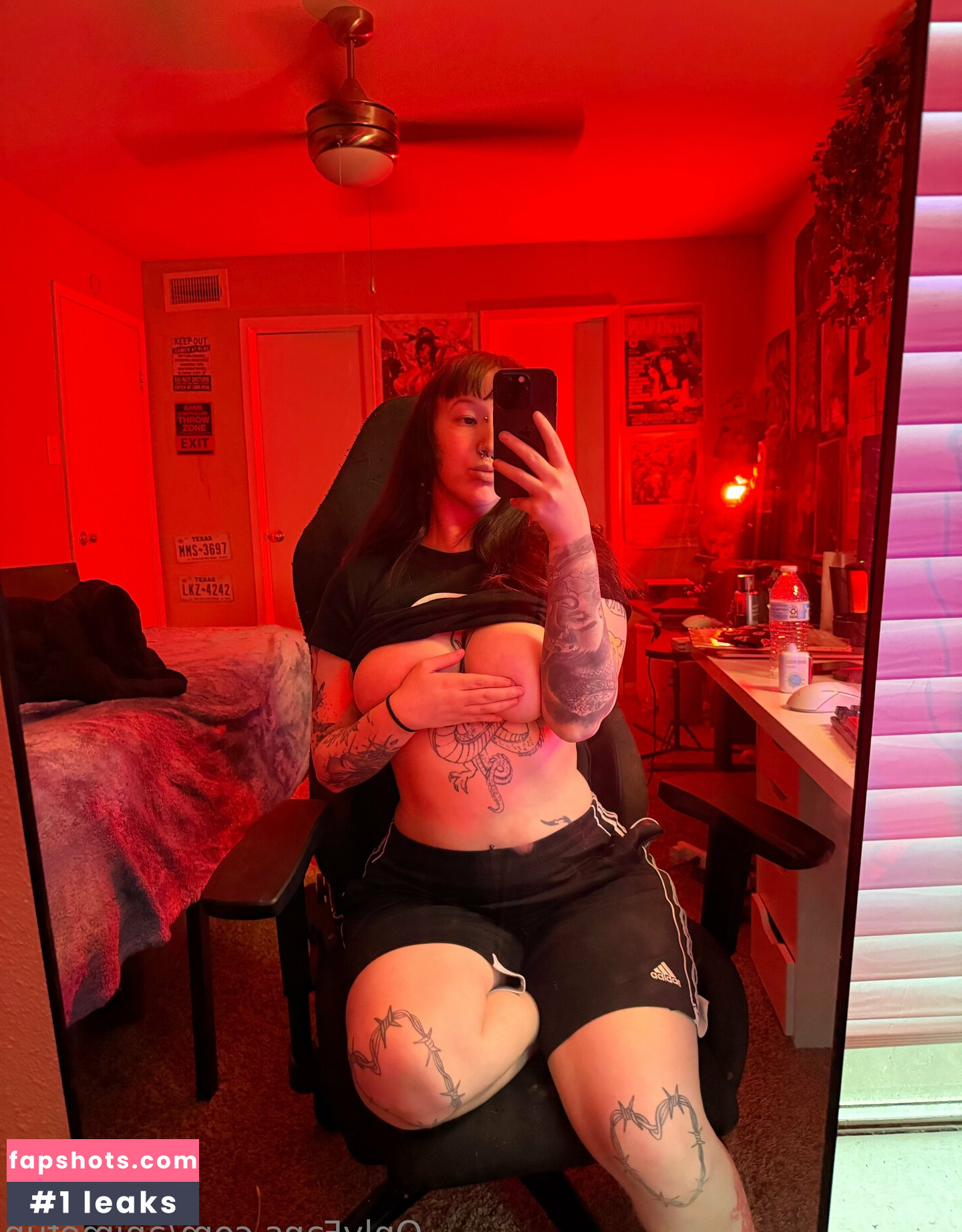 waifukrissylol gallery photo #10