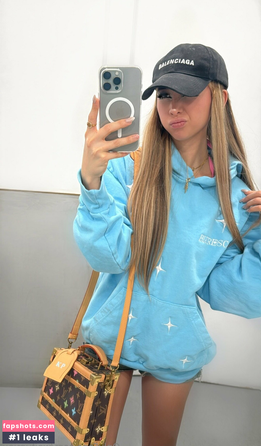 waifumiax gallery photo #14