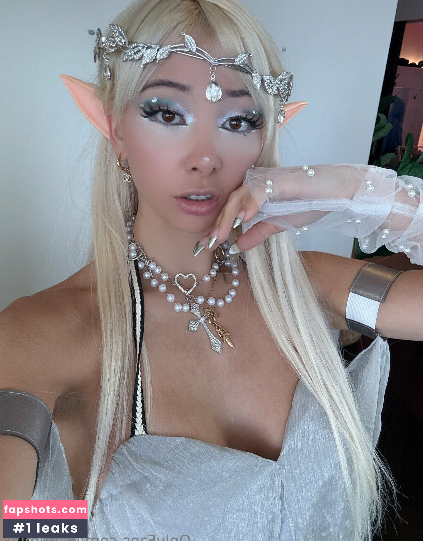 waifumiax gallery photo #10