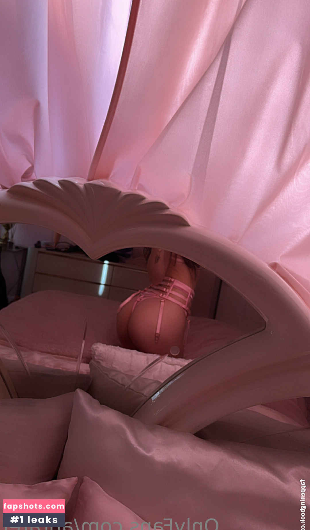 Waifuouo gallery photo #39