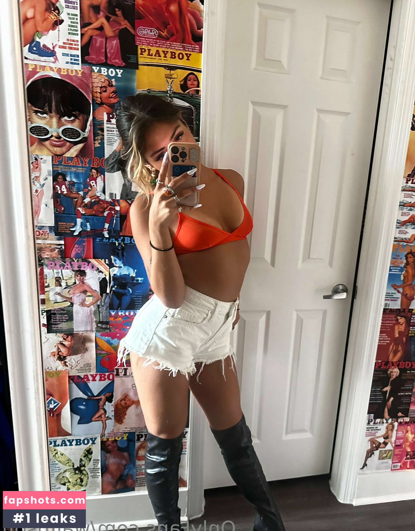 waifusofi gallery photo #45