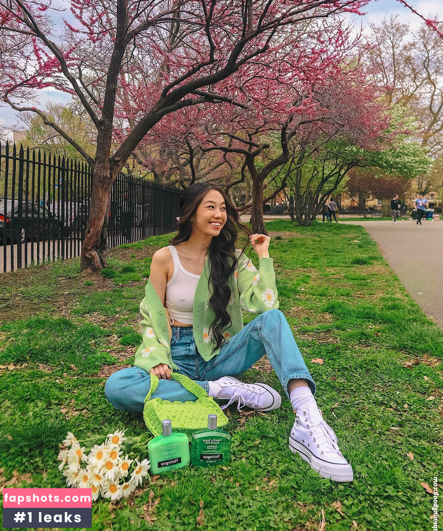 Waikei Waikeezy gallery photo #15