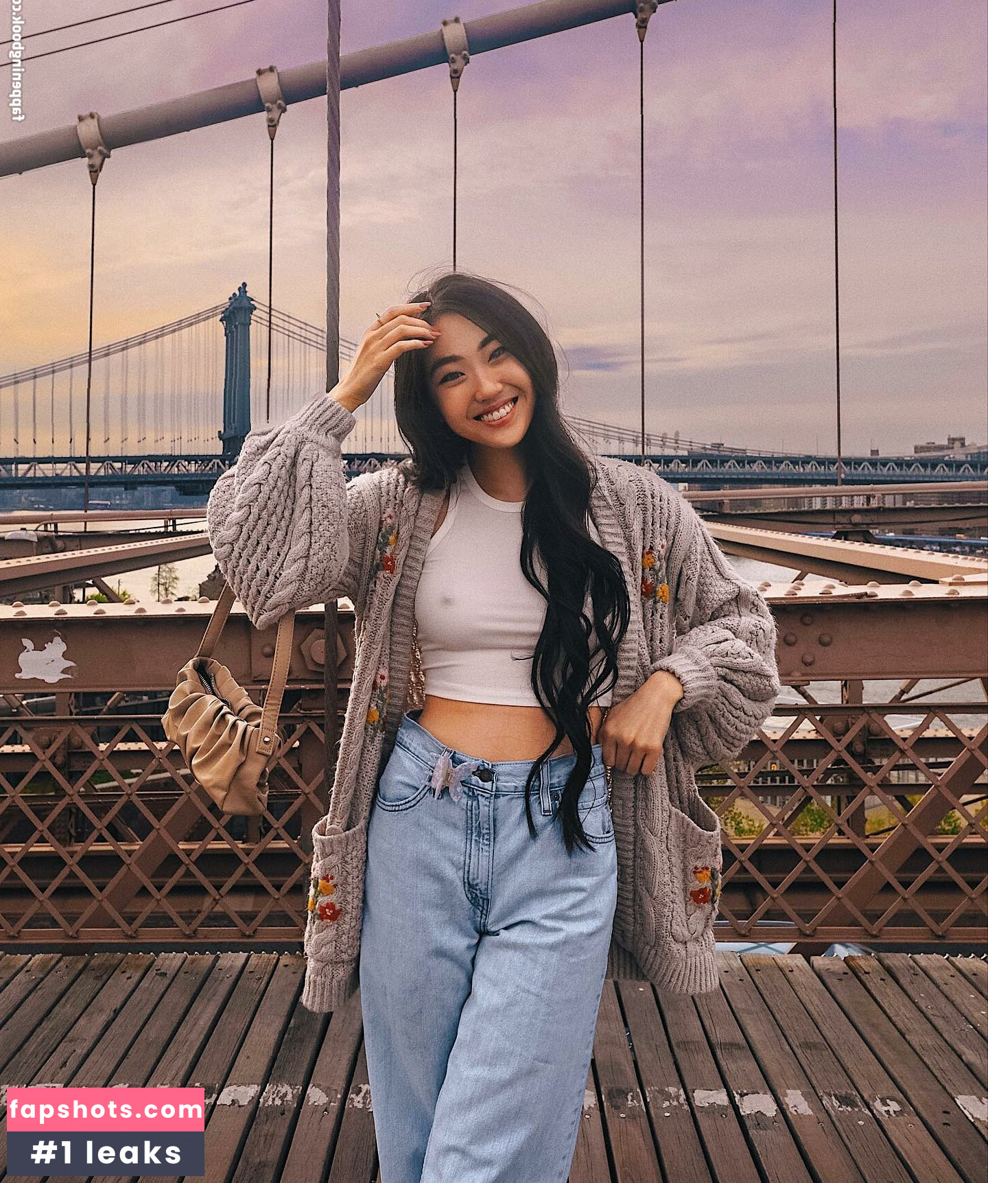 Waikei Waikeezy gallery photo #34