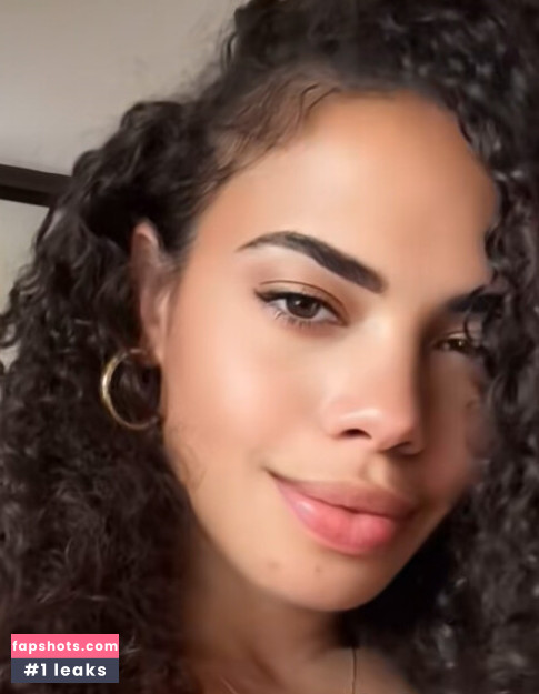 Walessa Munoz Nude Leaks OnlyFans Photos #16 - LeakJerk