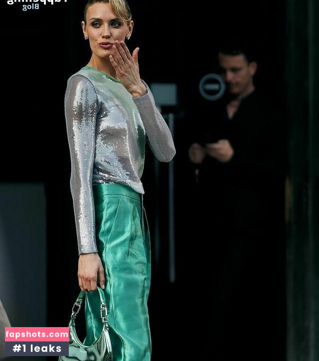 Wallis Day Nacktheit OnlyFans Fotos #130 - Fapshots