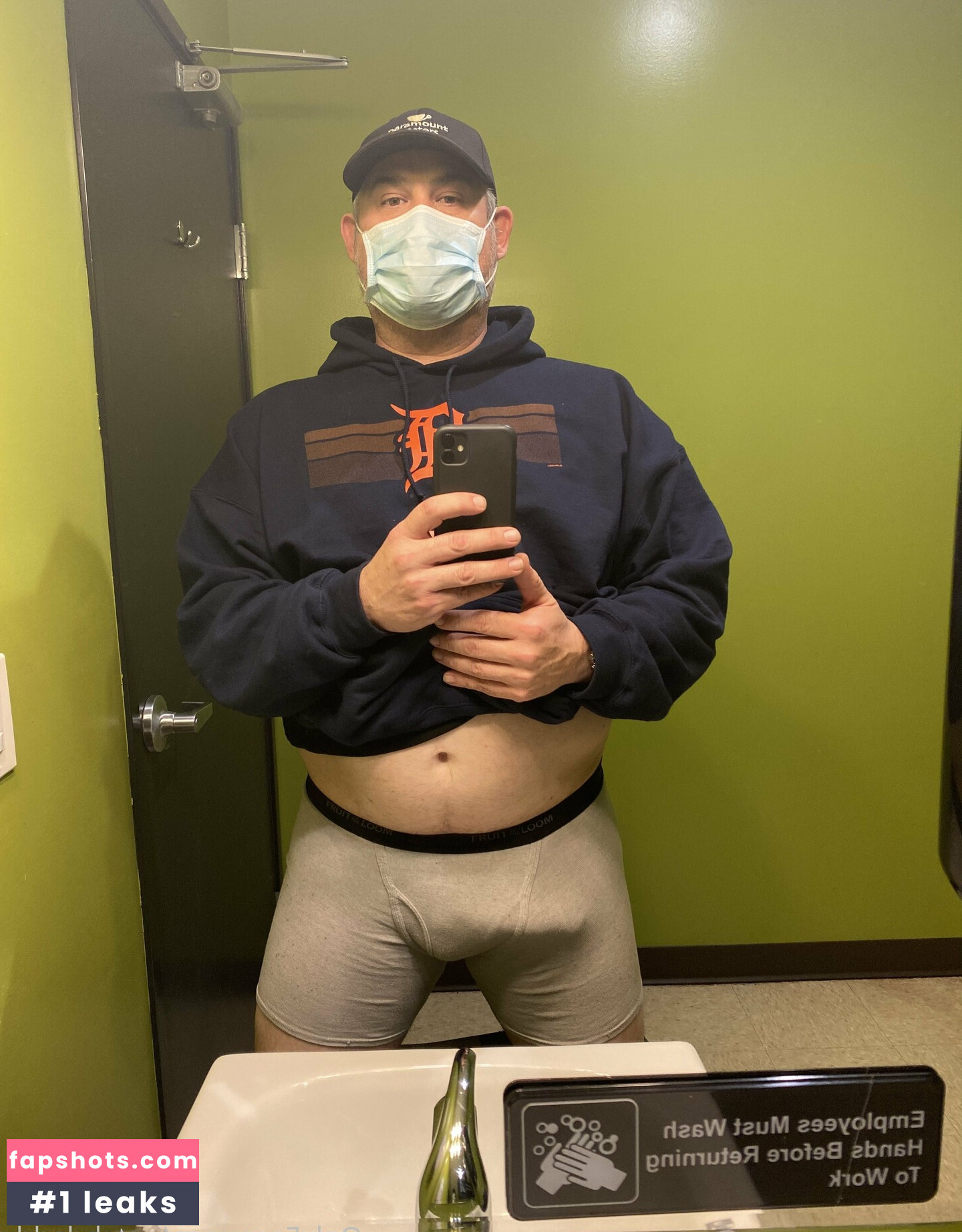 watchdaddy gallery photo #7